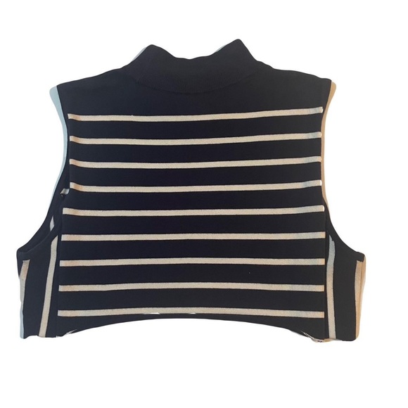 Striped cropped navy turtle neck top - Picture 2 of 3